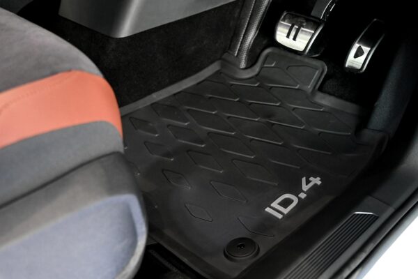 VW ID4 Rubber Floor Mat