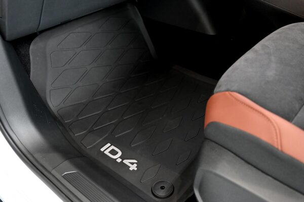 VW ID4 Rubber Floor Mat