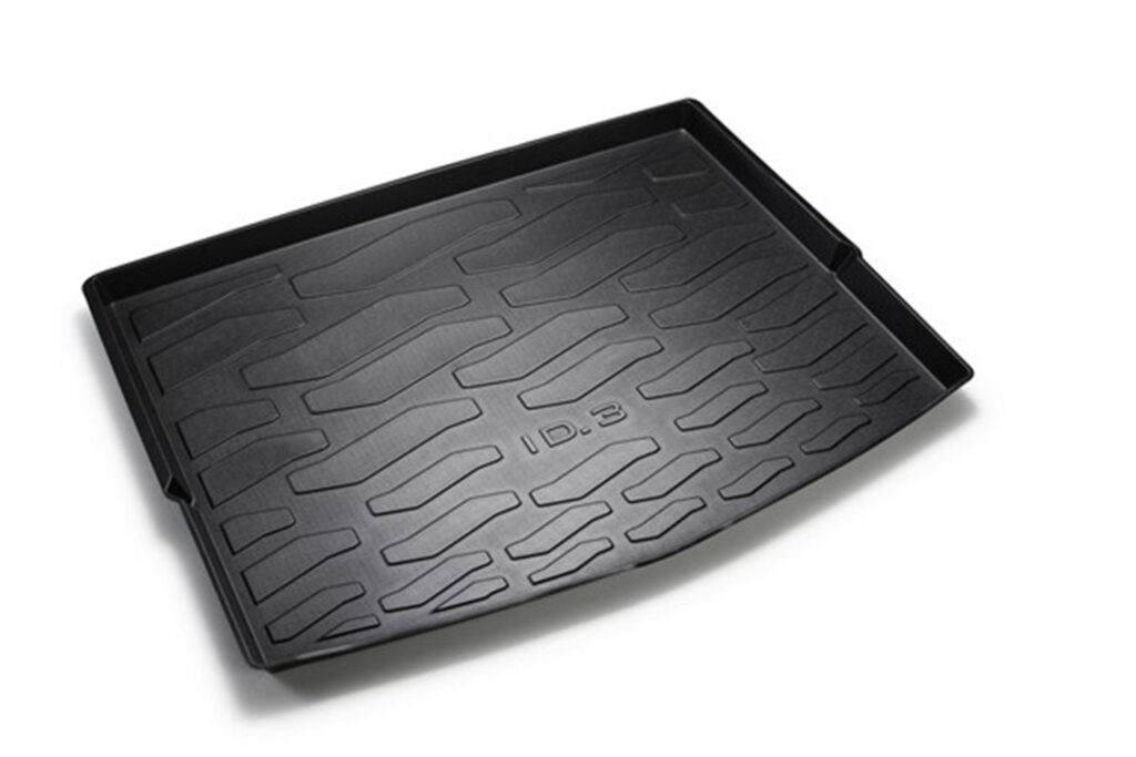 Easy-clean Volkswagen rubber bootliner